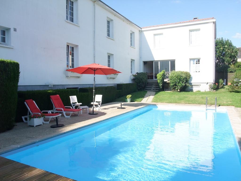 Hotel Des Biches Nuaillé Zewnętrze zdjęcie
